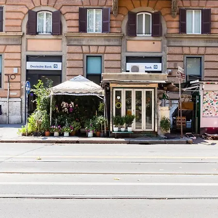 Regina Margherita Sweet * Rome